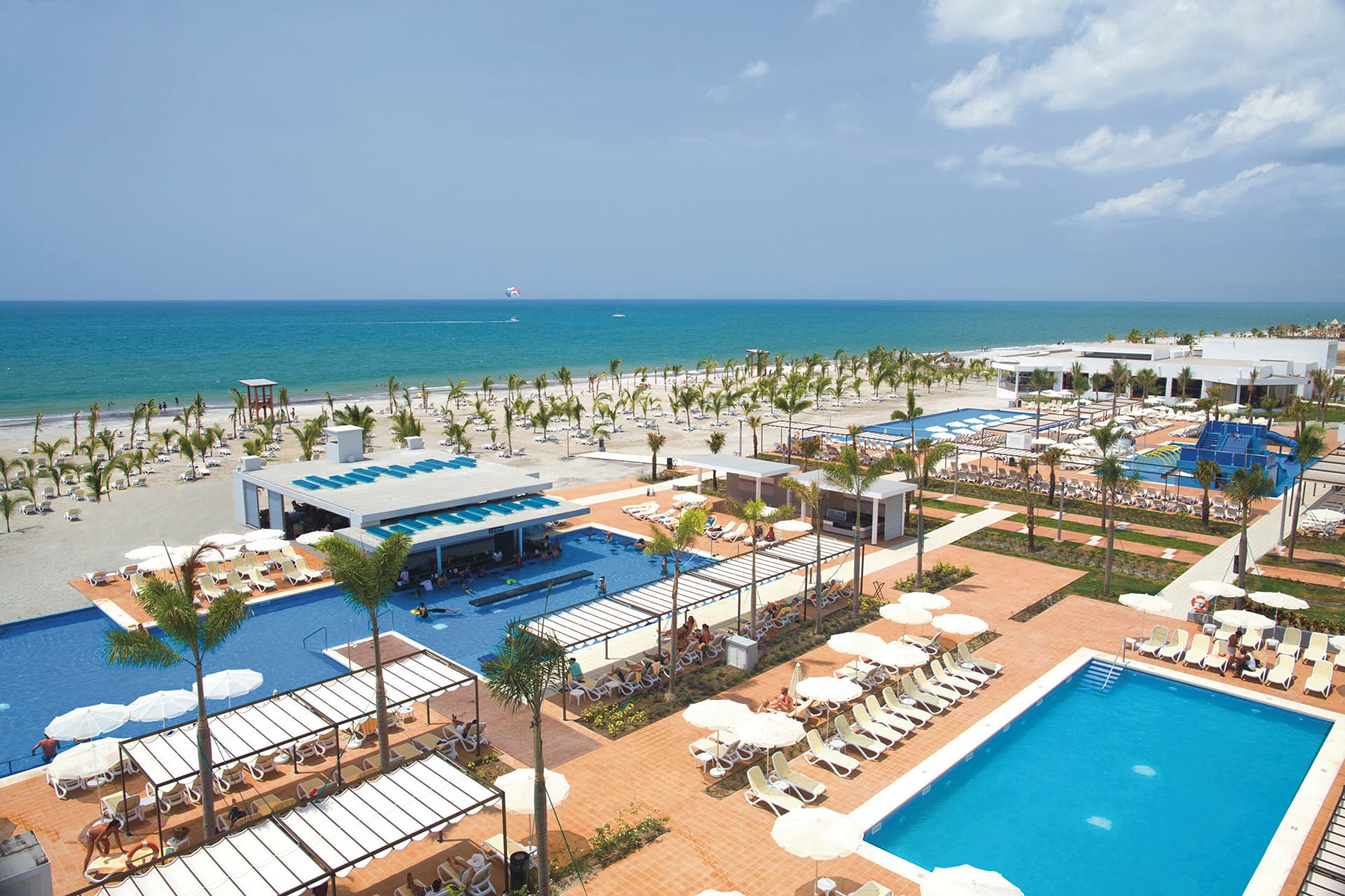 Ciudad de Panamá y Playa Blanca en RIU en Mayo - 2